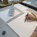 石膏で手を形取りして描く 石膏で手を形取りして描く